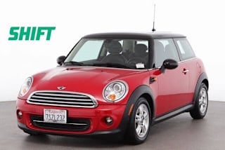2013 MINI Cooper Cooper WMWSU3C58DT548626 2013 MINI Cooper Cooper