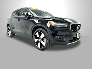 2021 Volvo XC40 T5 Momentum YV4162UK5M2447652 2021 Volvo XC40 T5 Momentum