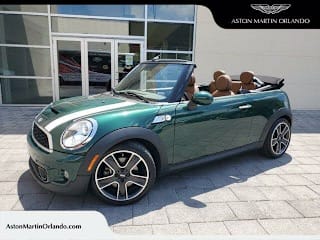 2014 MINI Convertible WMWZP3C54ET707570 2014 MINI Convertible