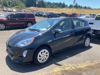 2016 Toyota Prius c One JTDKDTB36G1126163 2016 Toyota Prius c One