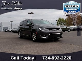 2018 Chrysler Pacifica Limited 2C4RC1GG3JR357624 2018 Chrysler Pacifica Limited