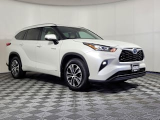 2020 Toyota Highlander Hybrid XLE 5TDHBRCH1LS510586 2020 Toyota Highlander Hybrid XLE