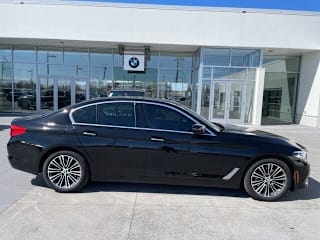 2018 BMW 5 Series WBAJE7C52JWD52260 2018 BMW 5 Series