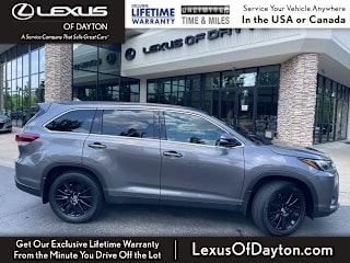 2019 Toyota Highlander SE 5TDJZRFH2KS603656 2019 Toyota Highlander SE