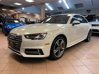 2018 Audi A4 2.0T quattro Premium Plus WAUENAF42JA071636 2018 Audi A4 2.0T quattro Premium Plus