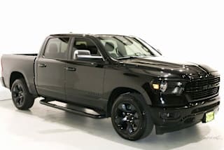 2019 Ram Pickup 1500 1C6RREFT8KN844716 2019 Ram Pickup 1500
