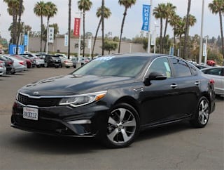 2019 Kia Optima S 5XXGT4L3XKG354046 2019 Kia Optima S