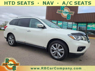 2017 Nissan Pathfinder Platinum 5N1DR2MM6HC607252 2017 Nissan Pathfinder Platinum