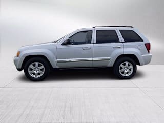 2010 Jeep Grand Cherokee Laredo 1J4PS4GK3AC136656 2010 Jeep Grand Cherokee Laredo