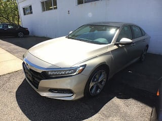 2018 Honda Accord Touring 1HGCV1F93JA218019 2018 Honda Accord Touring