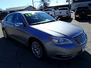2013 Chrysler 200 Limited 1C3CCBCG2DN653192 2013 Chrysler 200 Limited