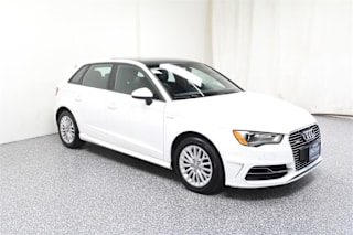 2016 Audi A3 Sportback e-tron WAUVPBFF6GA069592 2016 Audi A3 Sportback e-tron