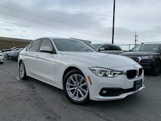 2018 BMW 3 Series 320i xDrive WBA8A3C50JA357826 2018 BMW 3 Series 320i xDrive