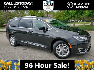 2017 Chrysler Pacifica Touring-L Plus 2C4RC1EG1HR845032 2017 Chrysler Pacifica Touring-L Plus