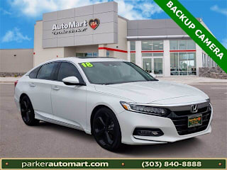 2018 Honda Accord Touring 1HGCV1F9XJA070810 2018 Honda Accord Touring