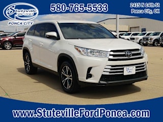 2019 Toyota Highlander LE 5TDZARFH4KS045416 2019 Toyota Highlander LE