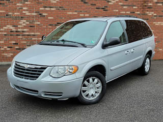 2007 Chrysler Town and Country Touring 2A4GP54L37R114712 2007 Chrysler Town and Country Touring