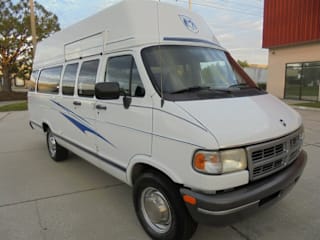 1997 Dodge Ram Van 3500 2B7KB31Z7VK585618 1997 Dodge Ram Van 3500