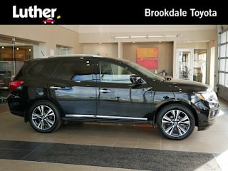 2018 Nissan Pathfinder Platinum 5N1DR2MM2JC638522 2018 Nissan Pathfinder Platinum