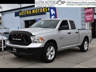 2018 Ram Pickup 1500 1C6RR6FG3JS201702 2018 Ram Pickup 1500