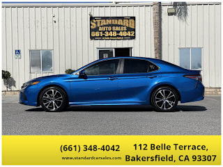 2018 Toyota Camry 4T1B11HK7JU121647 2018 Toyota Camry