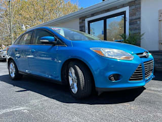 2013 Ford Focus 1FADP3F23DL260684 2013 Ford Focus