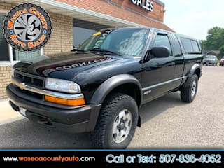 2000 Chevrolet S-10 Base 1GCCT19WXY8303110 2000 Chevrolet S-10 Base