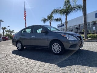 2016 Nissan Versa 1.6 SV 3N1CN7AP1GL913062 2016 Nissan Versa 1.6 SV