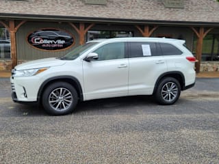 2018 Toyota Highlander XLE 5TDKZRFH4JS263719 2018 Toyota Highlander XLE