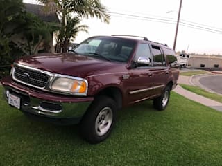 1998 Ford Expedition XLT 1FMRU18W6WLB70778 1998 Ford Expedition XLT