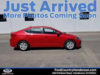 2018 Hyundai Elantra 5NPD74LF7JH394850 2018 Hyundai Elantra