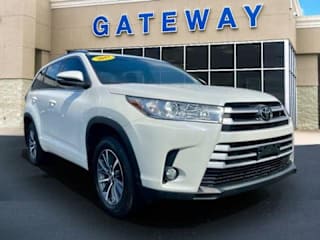 2017 Toyota Highlander XLE 5TDJZRFH6HS401055 2017 Toyota Highlander XLE
