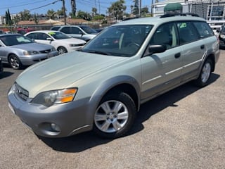2005 Subaru Outback 2.5i 4S4BP61C057358077 2005 Subaru Outback 2.5i