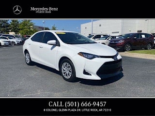 2017 Toyota Corolla LE 5YFBURHEXHP634211 2017 Toyota Corolla LE