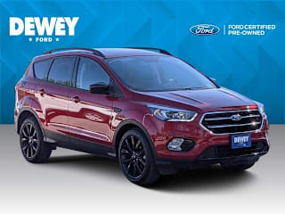 2019 Ford Escape SE 1FMCU0GD7KUB60023 2019 Ford Escape SE