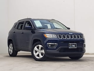2018 Jeep Compass Latitude 3C4NJCBB8JT227489 2018 Jeep Compass Latitude