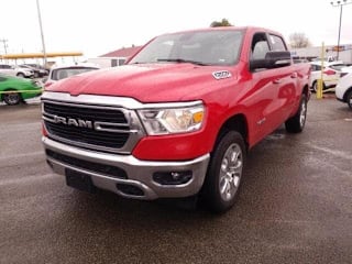 2020 Ram Pickup 1500 1C6SRFFT9LN120008 2020 Ram Pickup 1500