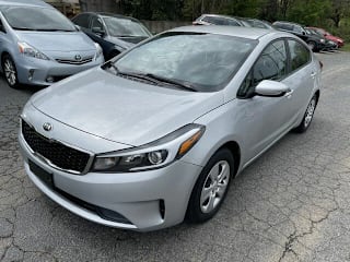 2017 Kia Forte LX 3KPFK4A75HE099232 2017 Kia Forte LX