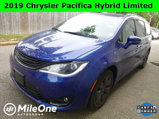2019 Chrysler Pacifica Hybrid Limited 2C4RC1N71KR640270 2019 Chrysler Pacifica Hybrid Limited