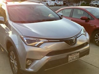 2017 Toyota RAV4 Hybrid JTMRJREV8HD111770 2017 Toyota RAV4 Hybrid