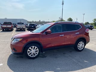 2016 Nissan Rogue S KNMAT2MT4GP727798 2016 Nissan Rogue S