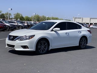 2018 Nissan Altima 1N4AL3AP8JC286727 2018 Nissan Altima