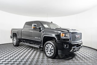 2017 GMC Sierra 2500HD Denali 1GT12UEY0HF235401 2017 GMC Sierra 2500HD Denali