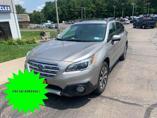 2016 Subaru Outback 2.5i Limited 4S4BSBNC6G3277693 2016 Subaru Outback 2.5i Limited