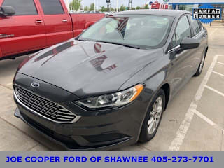 2018 Ford Fusion S 3FA6P0G73JR260215 2018 Ford Fusion S