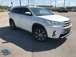 2018 Toyota Highlander XLE 5TDJZRFH0JS822047 2018 Toyota Highlander XLE