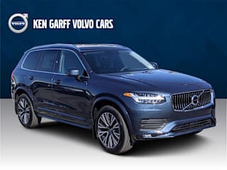 2021 Volvo XC90 T6 Momentum 6-Passenger YV4A221K6M1736528 2021 Volvo XC90 T6 Momentum 6-Passenger