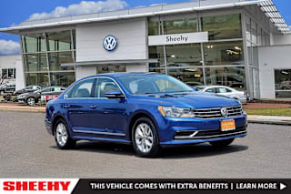2017 Volkswagen Passat 1.8T S 1VWAT7A37HC011937 2017 Volkswagen Passat 1.8T S