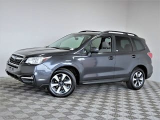 2018 Subaru Forester 2.5i Premium JF2SJAGC0JH566076 2018 Subaru Forester 2.5i Premium