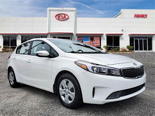 2017 Kia Forte5 LX KNAFK5A87H5678178 2017 Kia Forte5 LX